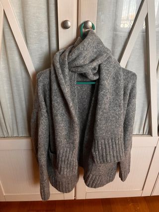 Cárdigan Zara Lana Gris con Bufanda