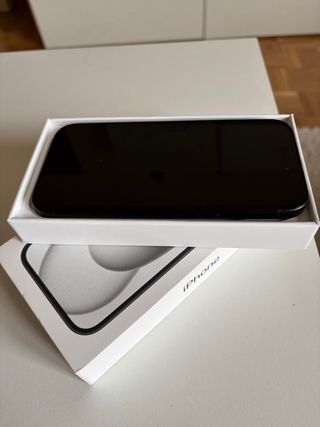 iPhone 15 256GB Negro