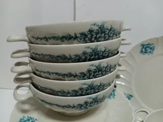 JUEGO DE TAZAS Y PLATOS