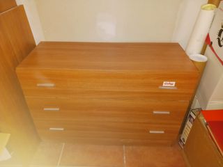 Cómoda de madera 3 cajones