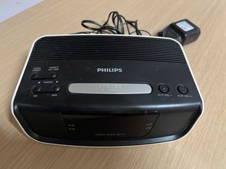 Radio Despertador Philips FM Digital
