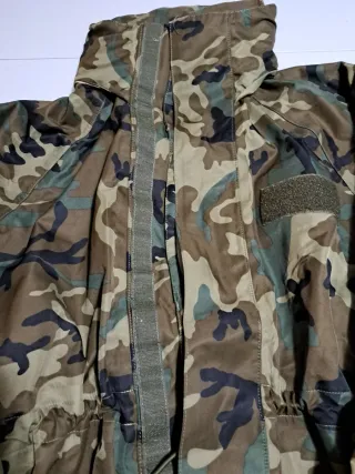 Chaquetón militar camuflaje