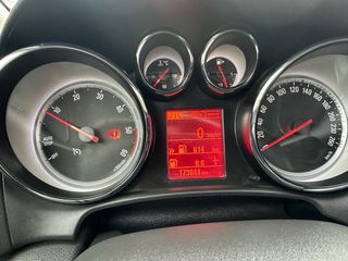 Opel Astra J – Año 2013