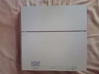 PS4 Blanca 500GB + Mando + 2 Juegos