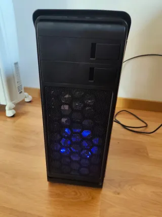 Torre PC para piezas