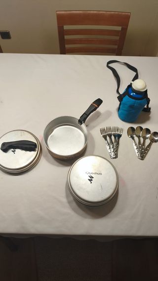 Set Cocina Camping Quechua y saco