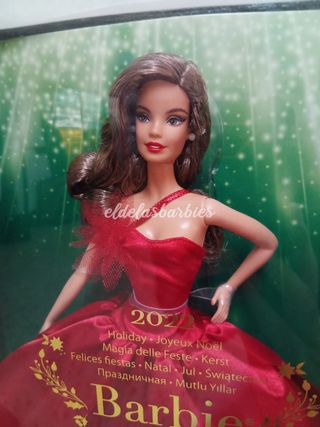 Barbie Collector Barbie Holiday 2022 latina