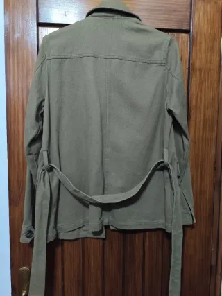 Chaqueta verde oliva