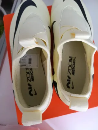 Botas de fútbol Nike