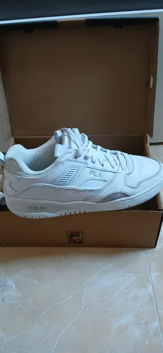 Zapatillas Fila Blancas Talla 43