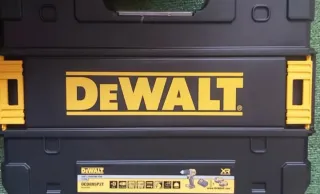 Taladro Percutor Dewalt DCD805