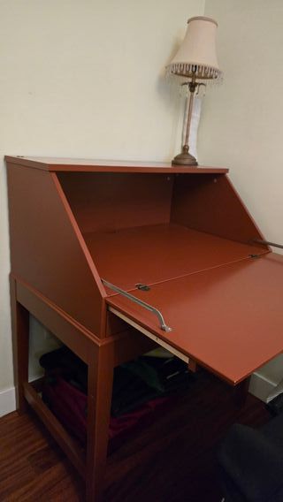 Secreter-escritoroo Ikea burdeos