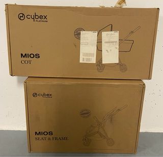 Carrito Cybex Mios Negro con capota gris claro