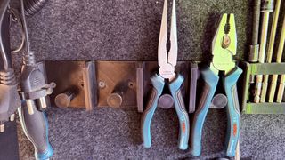 Pack 4 Soportes Pared Alicates