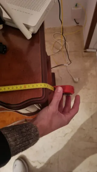 Mueble auxiliar de madera con cajones