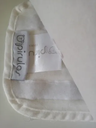 Cojín Antivuelco Bebé Pirulos.