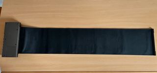 Piano flexible. Teclado en su caja.