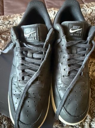 Nike Air Force 1 Talla 44.5 Negro/Gris