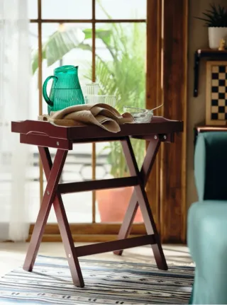 Mesa bandeja plegable Ikea Maryd roja