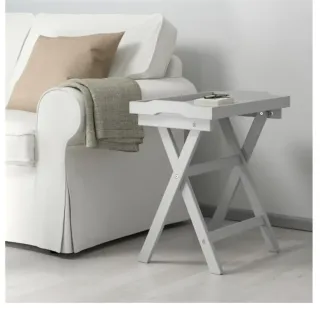 Mesa bandeja plegable Ikea Maryd roja