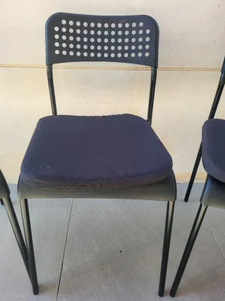 4 Sillas Ikea Adde con Cojines Negros
