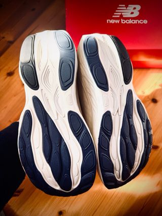 New Balance 1080 v14 (NUEVAS SIN USAR)