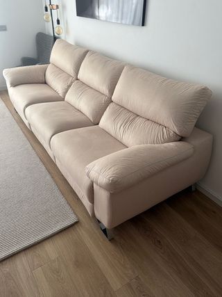 Sofá de tela beige 3 plazas