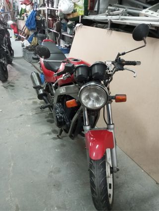 Suzuki GS500E 500cc Limitada