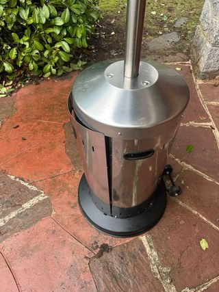 Estufa Terraza Enders Negra/Plateada