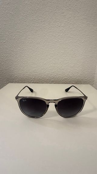 Ray-Ban Erika RB4171 Gafas de Sol Grises