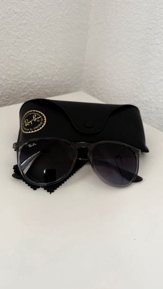 Ray-Ban Erika RB4171 Gafas de Sol Grises