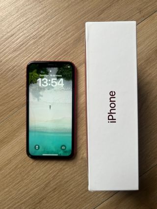 iPhone XR 64GB Rosso