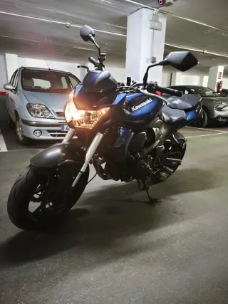 Kawasaki Z750