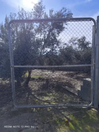 Puerta metálica galvanizada