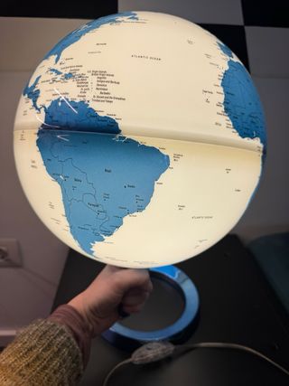 Lampada mappamondo design Worldglobes