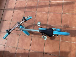 Bicicleta infantil Decathlon azul 20 pulgadas