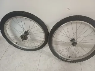 Ruote Btwin All Terrain 20 pollici