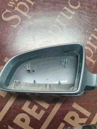 Cubierta espejo retrovisor izquierdo Audi A4 B6