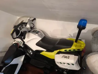 Mini moto policía infantil con sirena