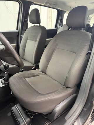 Dacia Lodgy Laureate 1.5 dCi 110cv 2015