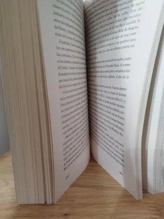 Fuego y Sangre (Canción de hielo y fuego): 300 ...