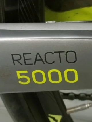 Bicicleta de carretera Merida reacto 5000