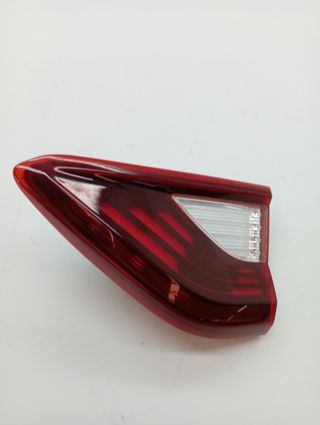 PILOTO TRASERO DERECHO INTERIOR KIA STONIC (3)