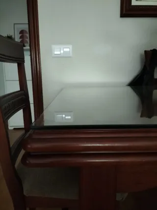 Mesa de salón con tapa de cristal Extensible a 2'5