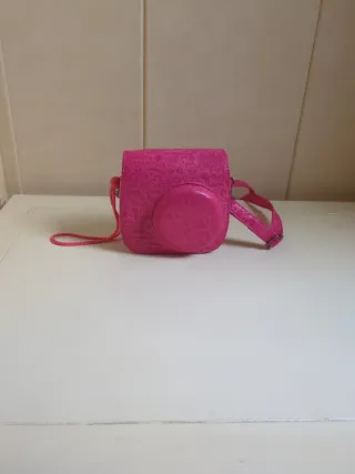 Cámara Instax Mini 8 + Funda Rosa