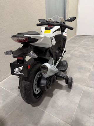 Moto eléctrica infantil Honda CBR 1000RR