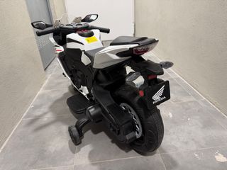 Moto eléctrica infantil Honda CBR 1000RR