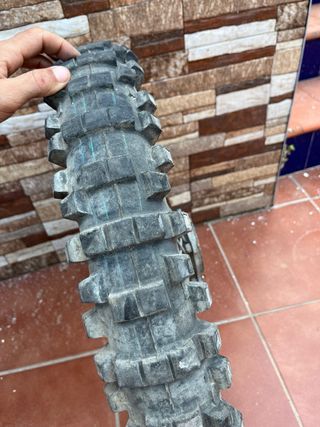 Rueda trasera RRT