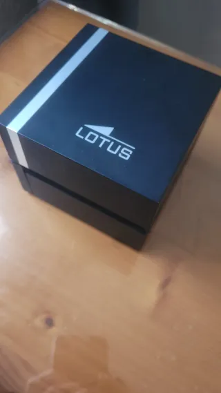 Lotus 15323 Cronógrafo Negro/Rojo