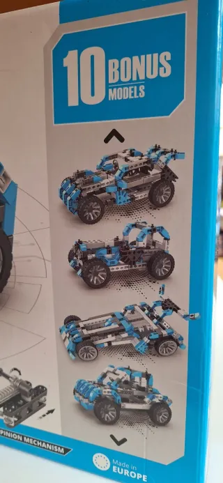 Coche Engine Inventor motorizado